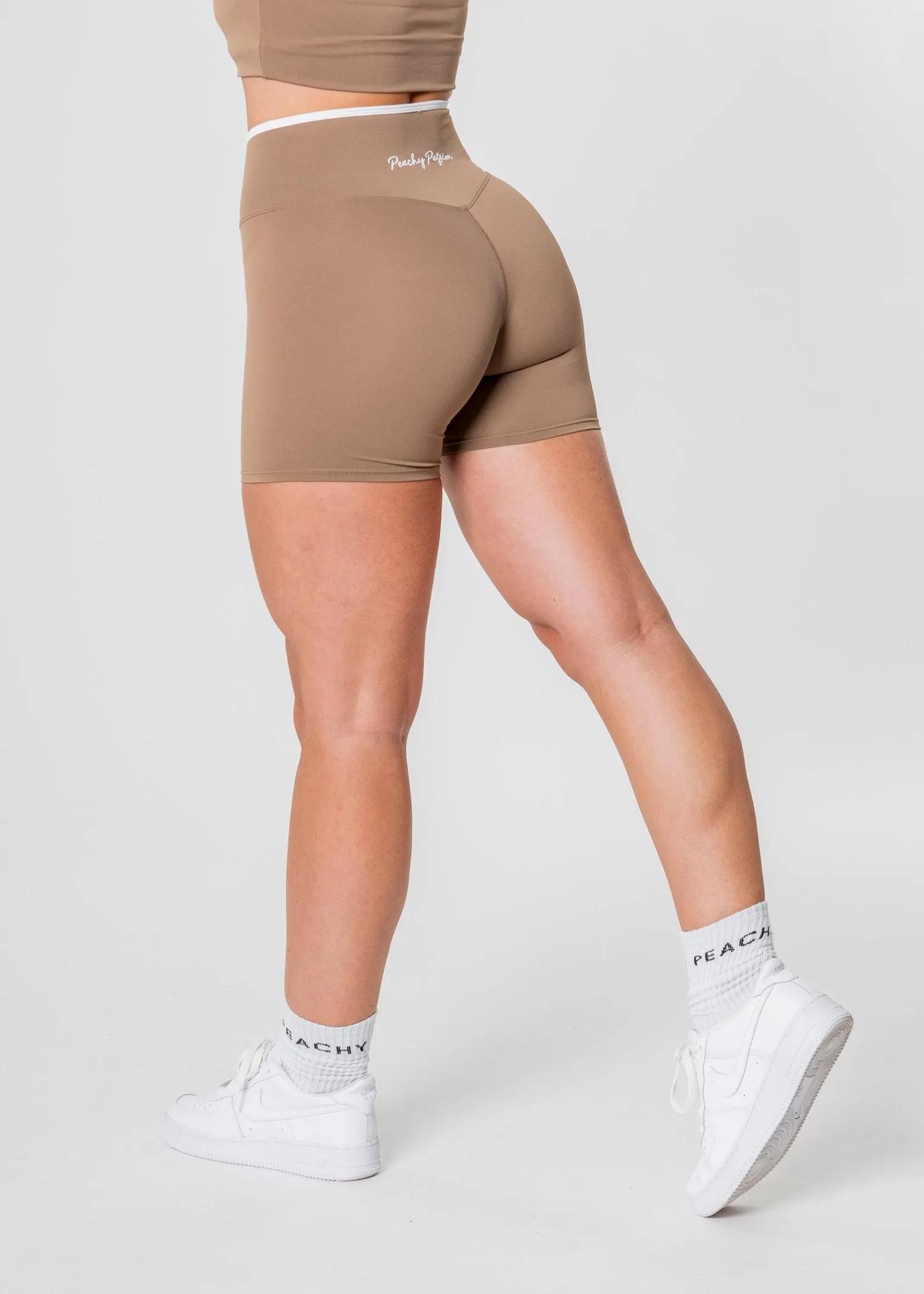 DYNAMIC Flared V-Waist Shorts