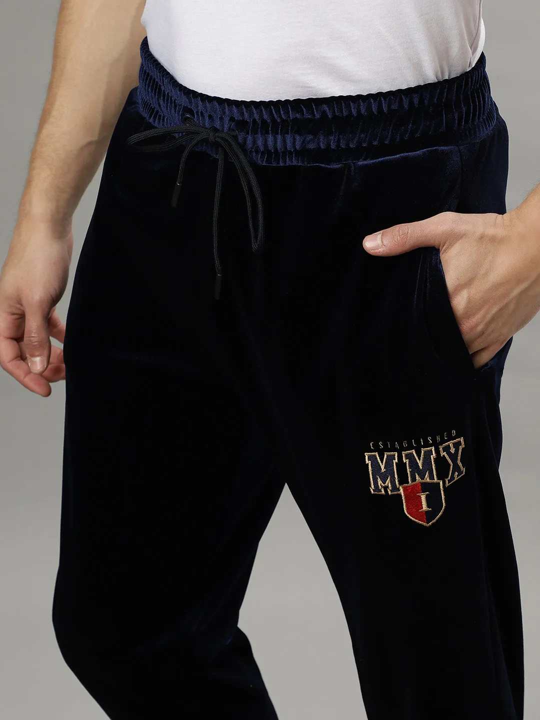 Iconic Men Navy Blue Solid Regular Fit Mid-Rise Trackpant