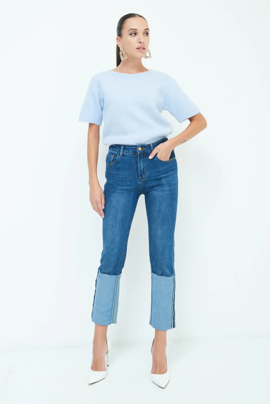 Trendy two-tone cropped jeans wholesale